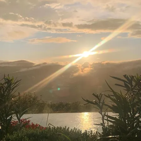Peaceful Umbria Views & Heated Infinity Pool Umbertide