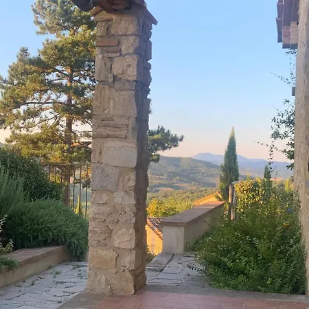 Peaceful Umbria Views & Heated Infinity Pool