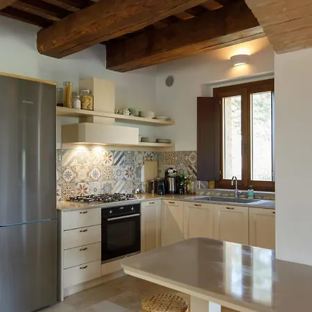 Peaceful Umbria Views & Heated Infinity Pool Nyaraló